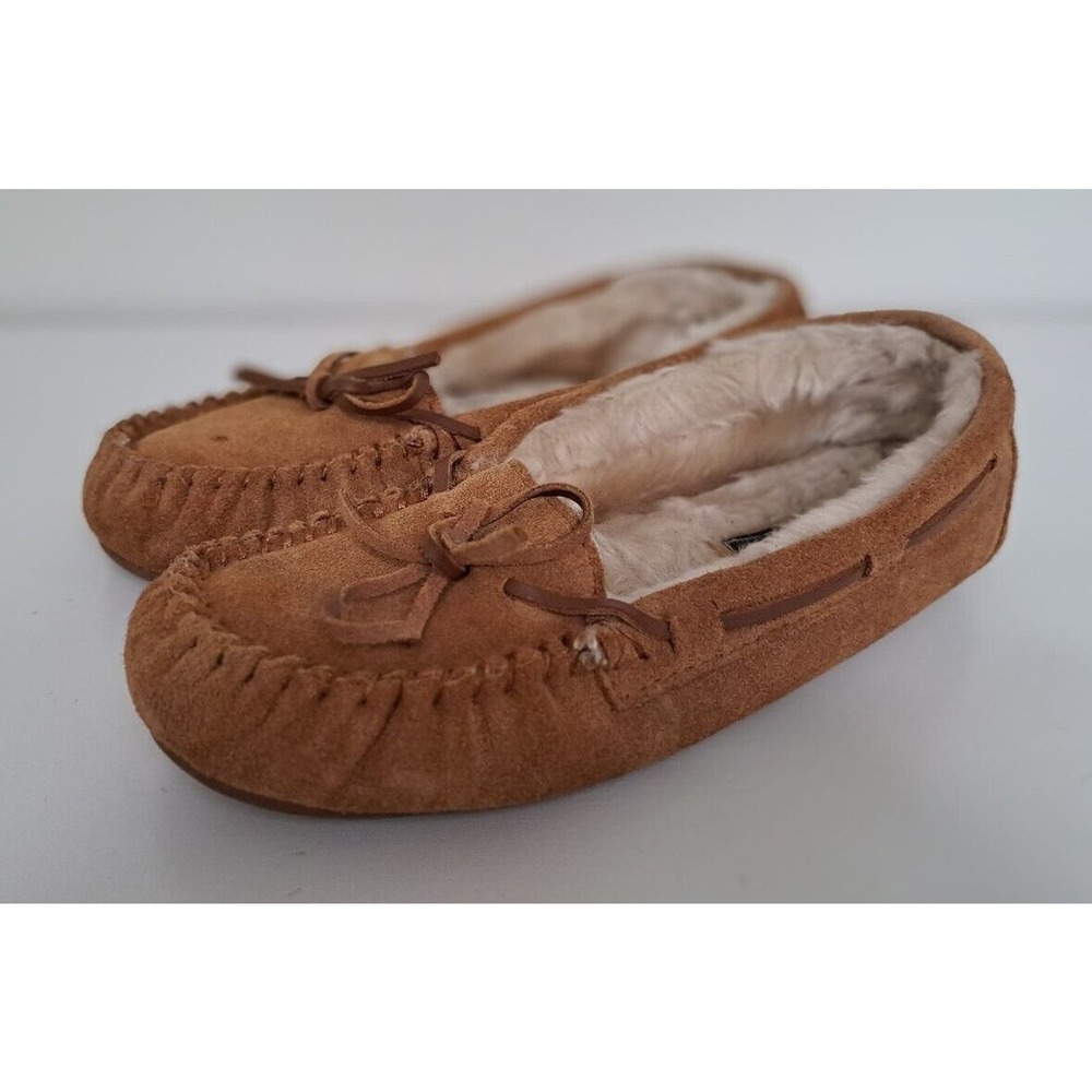 TAMARAC Women's Molly Suede Leather Moccasin Slippers Size 7M Indoor/Outdoor